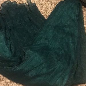 Emerald green flowing maxi skirt